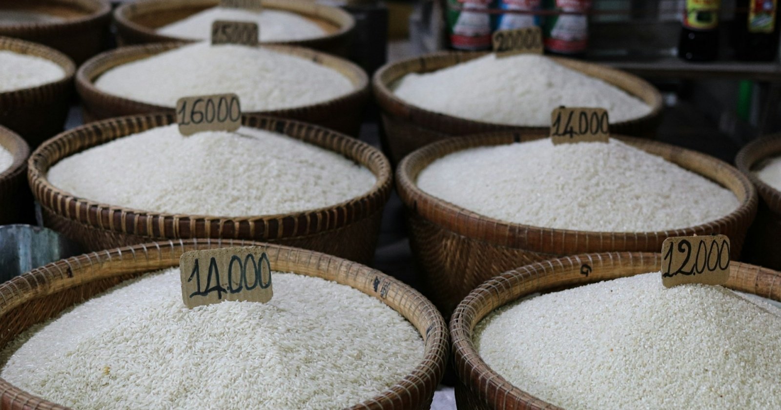 Terungkap! Sindikat Beras Oplosan di Jatim Raup Rp13 Miliar