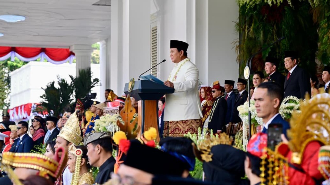 Debut di Istana! Presiden Prabowo Pimpin Upacara Detik-Detik Proklamasi