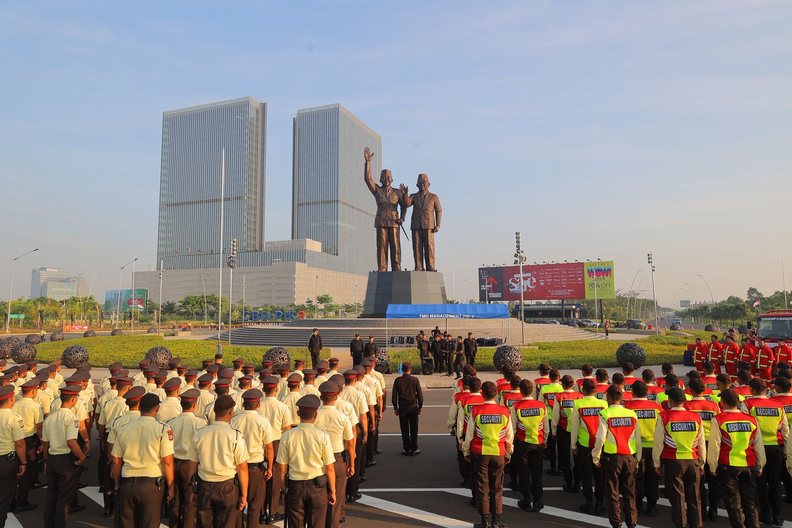 Meriah! PIK2 Rayakan HUT ke-80 RI dengan Upacara di Monumen Sukarno Hatta