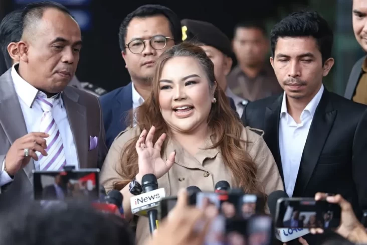 Lisa Mariana Akui Dapat Aliran Dana Kasus BJB