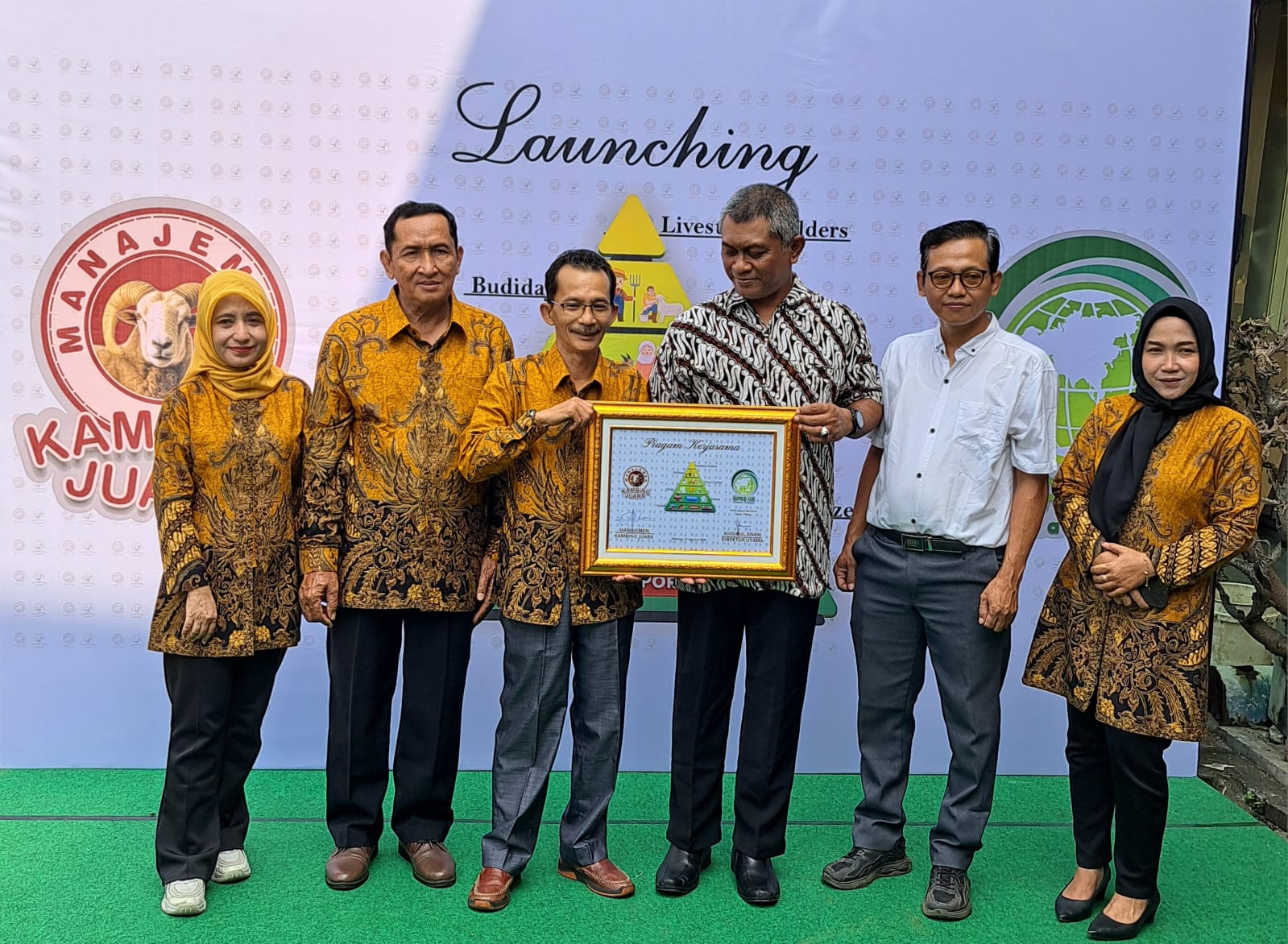 BPRS Unawi Barokah Luncurkan Pembiayaan Ternak Bersama Kambing Juara