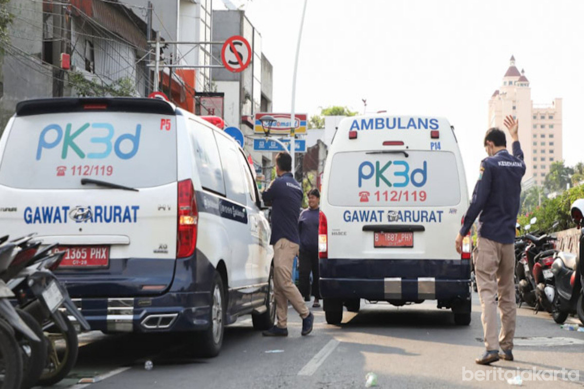 Dinkes DKI Siagakan Ambulans di Sejumlah Titik Unjuk Rasa