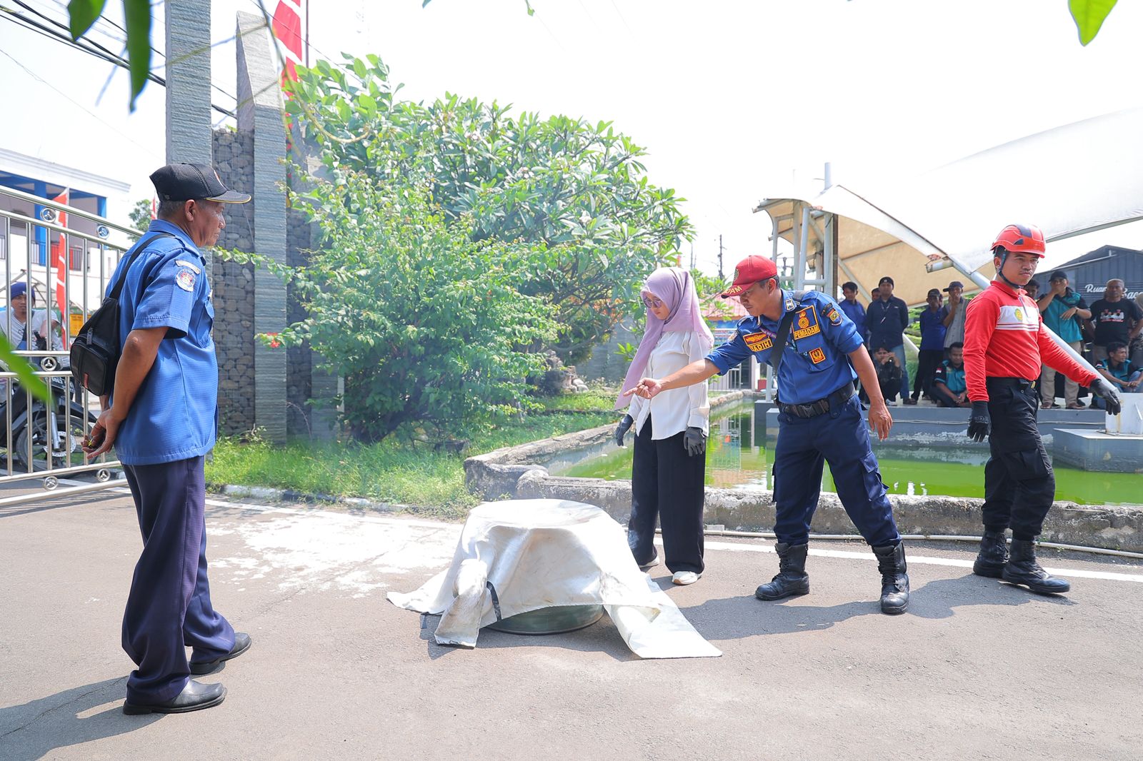 CSR PIK2 Latih Warga Mauk Lewat Simulasi Nyata Persiapan Menghadapi Bencana