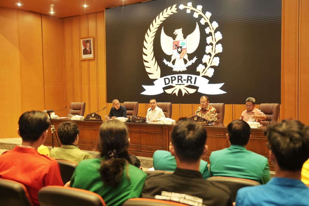 DPR Minta Maaf, Janjikan Reformasi dan Evaluasi Menyeluruh