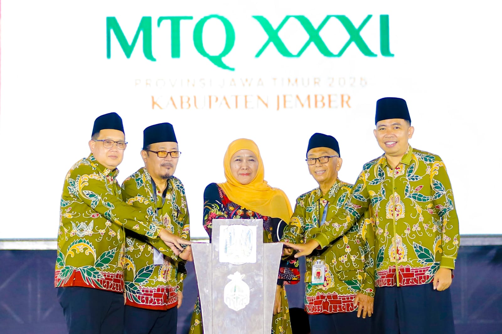 Buka MTQ ke 31, Gubernur Khofifah: MTQ Energi yang Memancarkan Cahaya Persatuan, Keimanan, dan Al Quran
