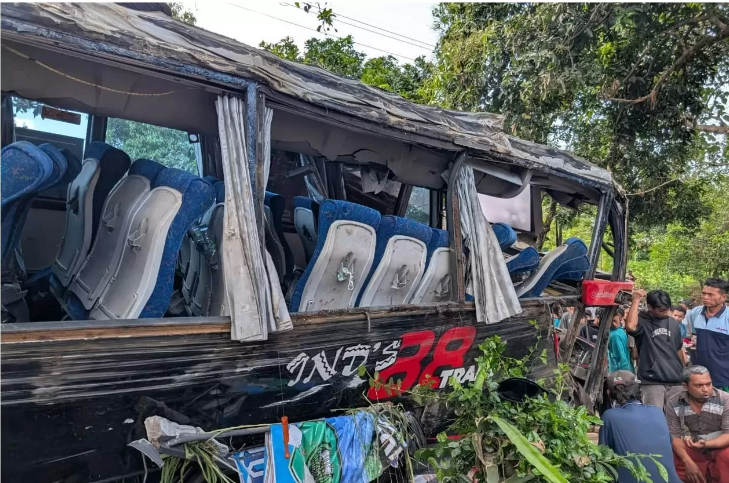 Kronologi Kecelakaan Bus Rombongan RS Bina Sehat di Probolinggo