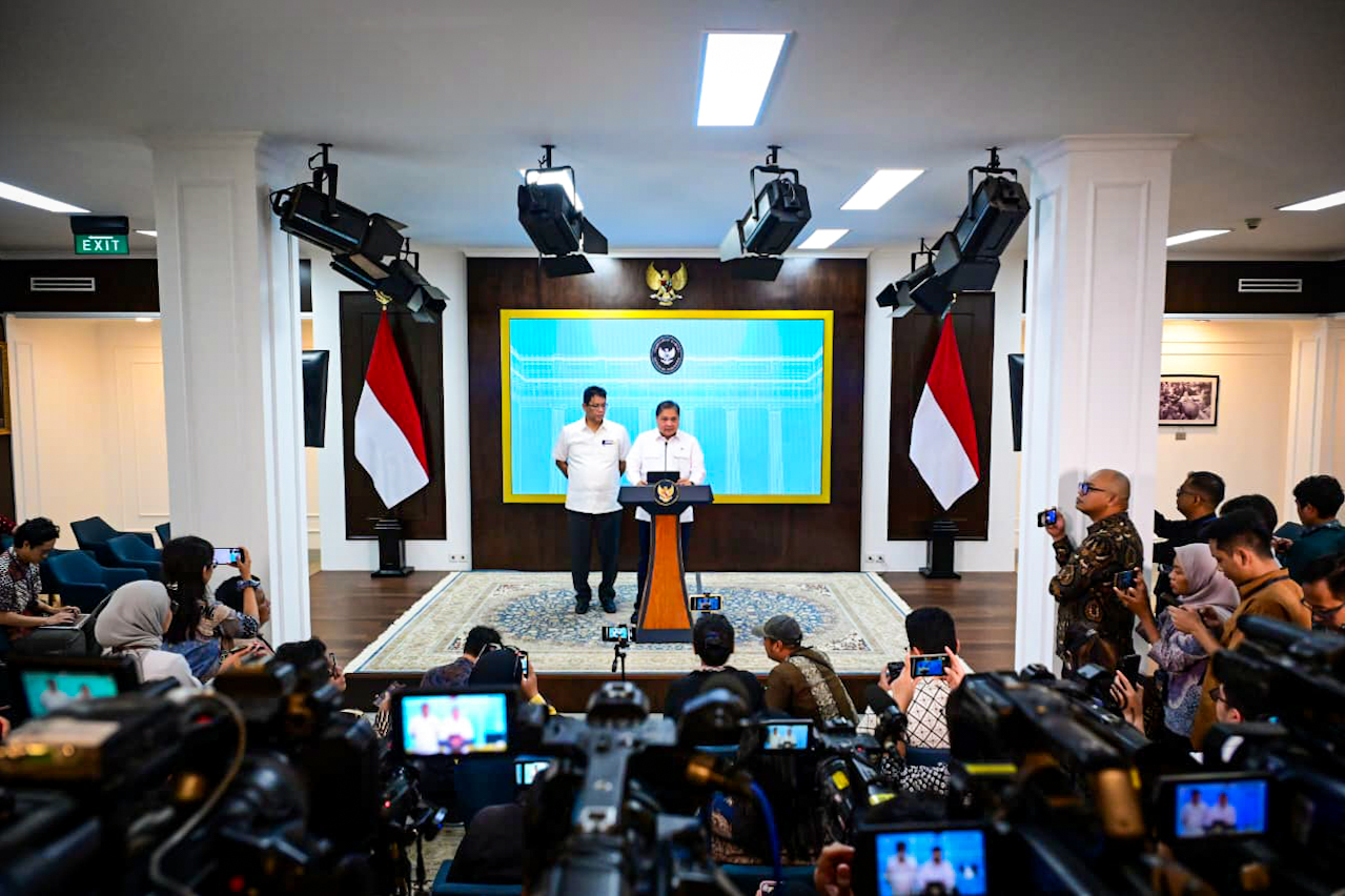 Pemerintah Luncurkan Program Paket Ekonomi 2025, Perkuat Penyerapan Tenaga Kerja dan Pertumbuhan Perekonomian