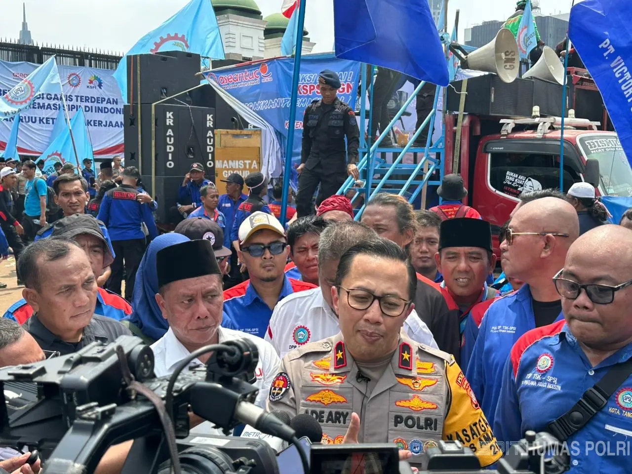 Aksi Buruh di DPR-MPR Berjalan Aman dan Humanis