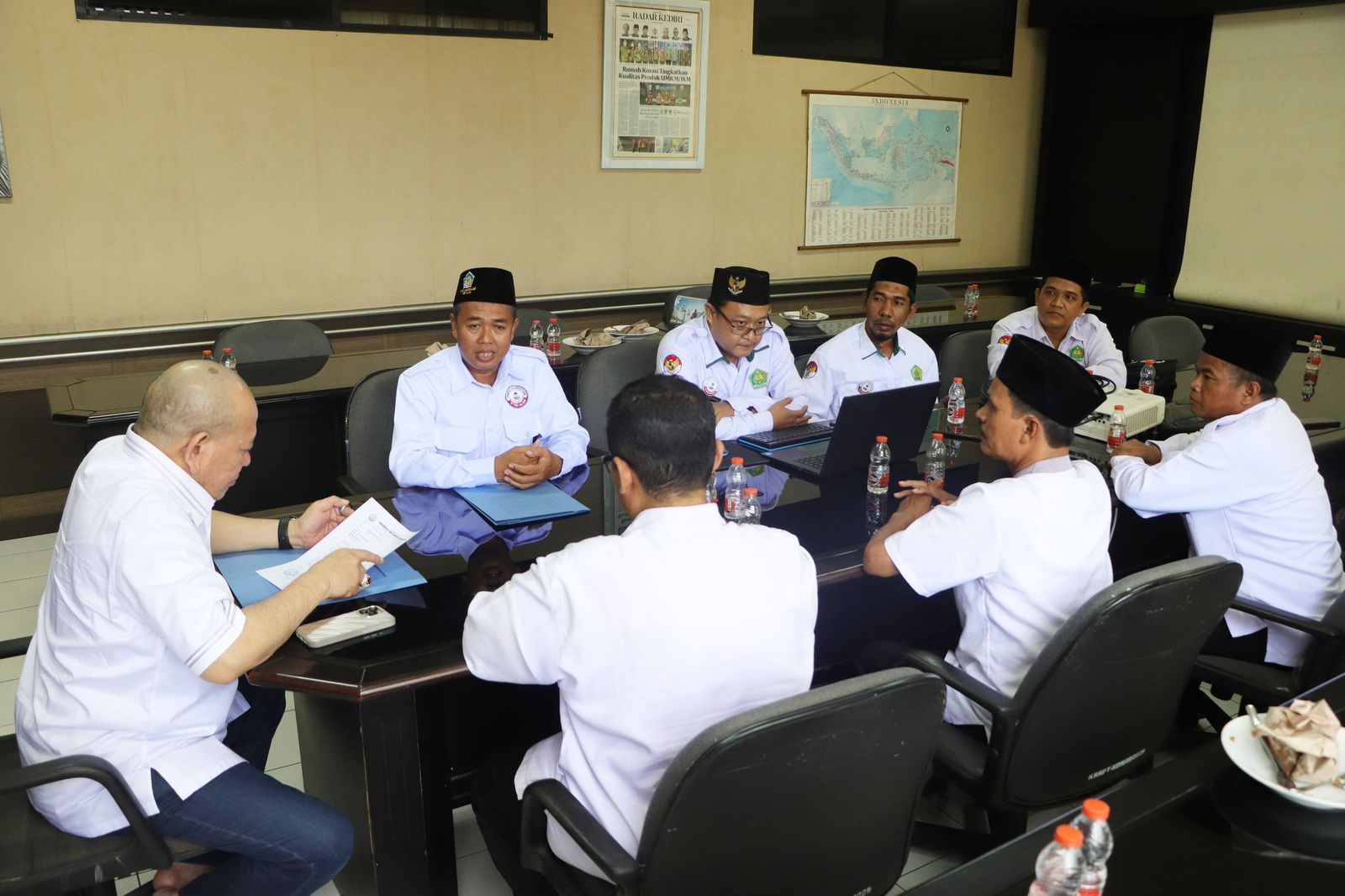 LaNyalla Siap Perjuangkan Aspirasi Guru Madrasah seJawa Timur Jadi PPPK