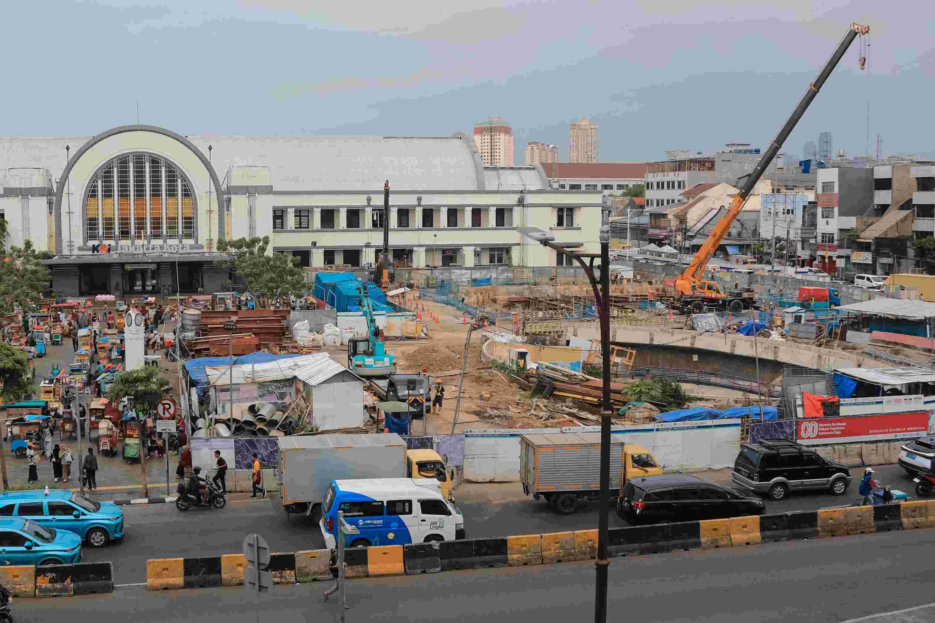 Gubernur Pramono Bentuk Task Force untuk Reaktivasi dan Pengembangan Kawasan TOD Kota Tua