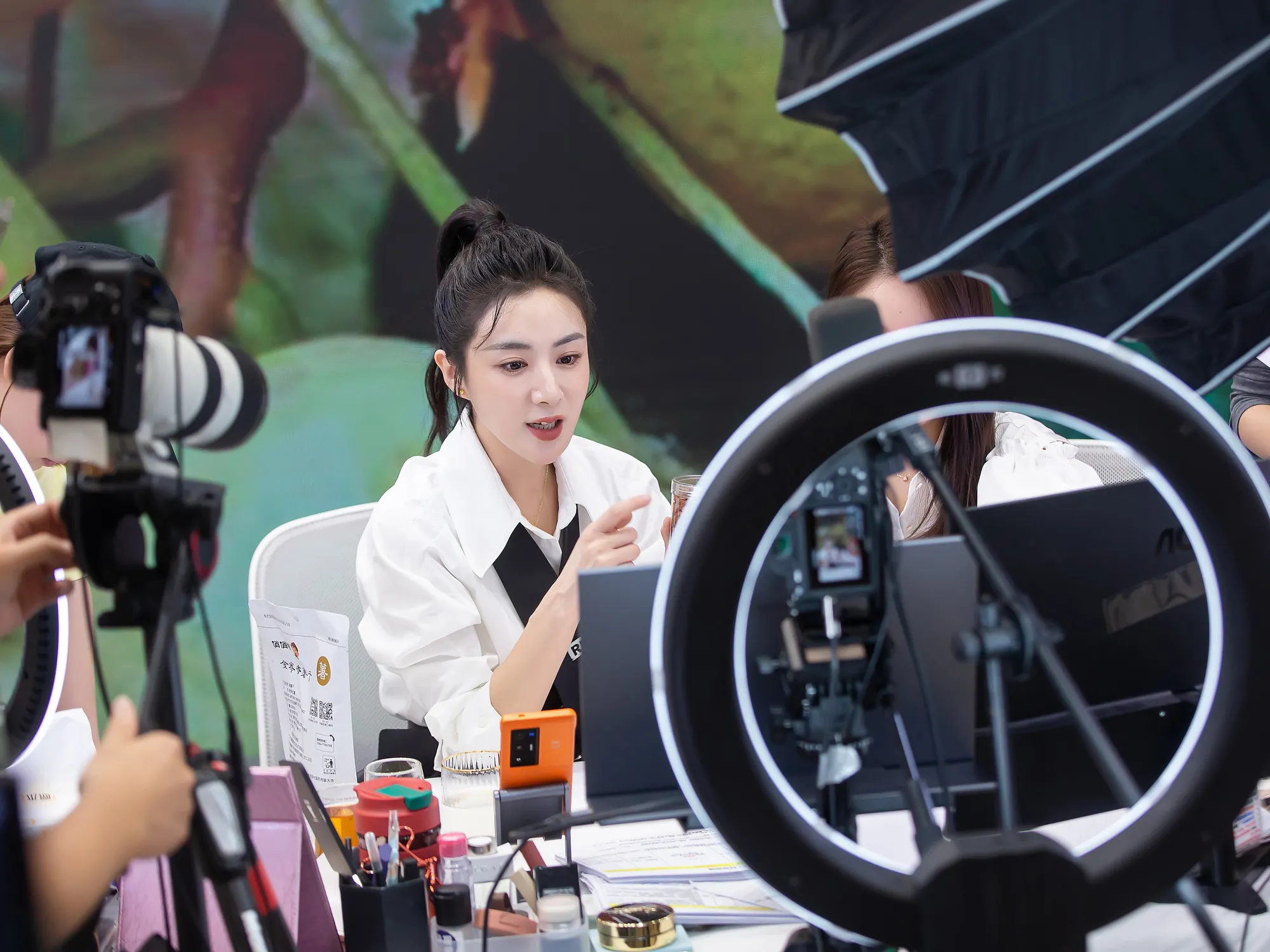 Bikin Konten di China? Influencer Harus Punya Ijazah dan Sertifikat