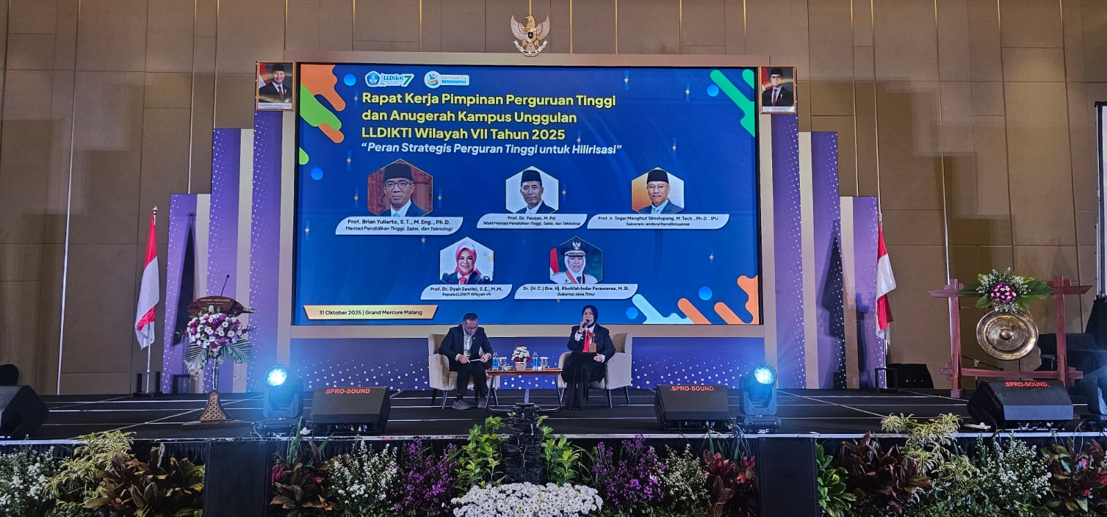 Pelaksana PKM Terproduktif se-Indonesia, LLDIKTI Wilayah VII Gelar Rapat Kerja dan Anugerah Kampus Unggulan 2025