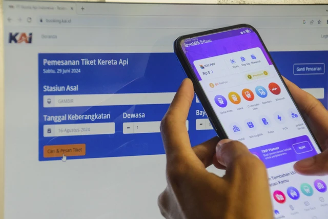Mulai 1 Desember, KAI Terapkan Pemesanan Tiket Perjalanan Secara Bertahap