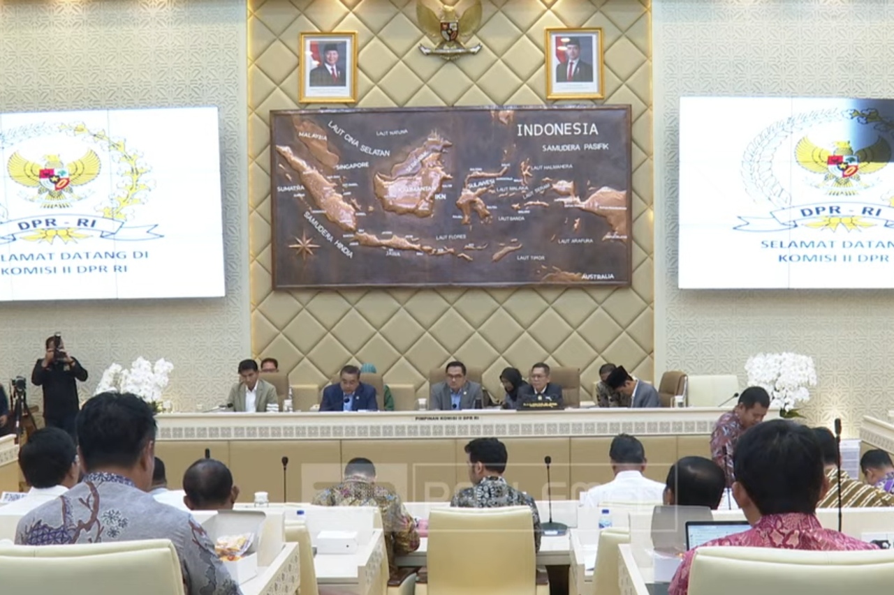 Komisi II DPR RI Cari Solusi Pemblokiran Tanah Surabaya, Wali Kota Eri Kawal hingga Tuntas