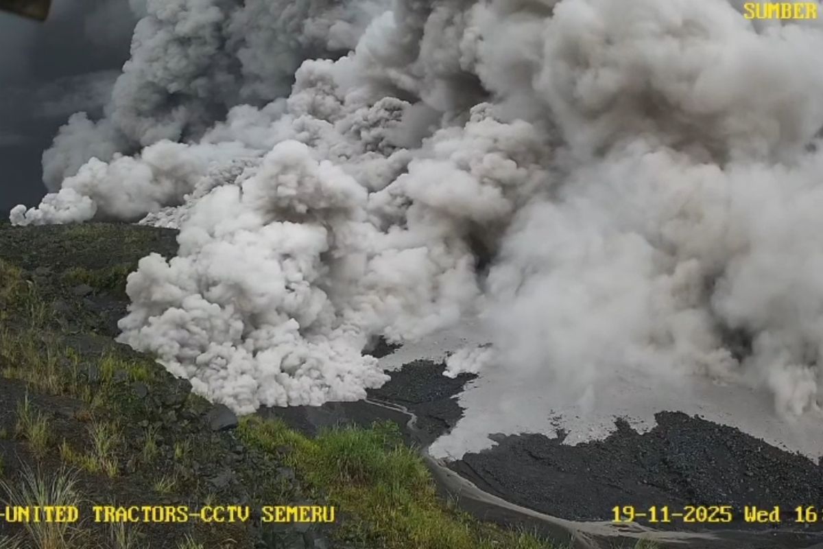 Semeru Erupsi, Puan Desak Pengawasan Ketat Terhadap Warga dan Pendaki