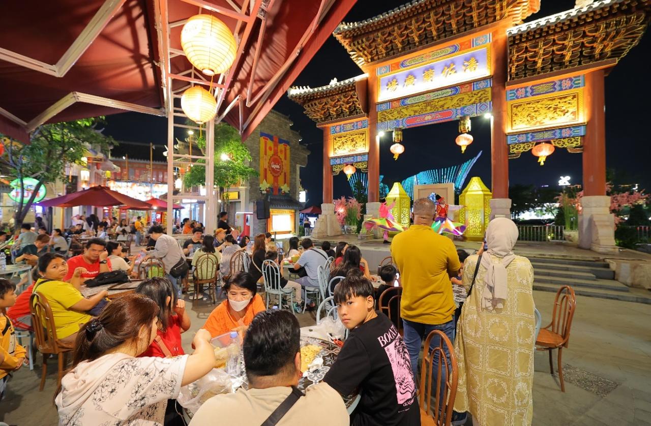 Pantjoran PIK Makin Hidup! Pengunjung Padati Culture Comes Alive