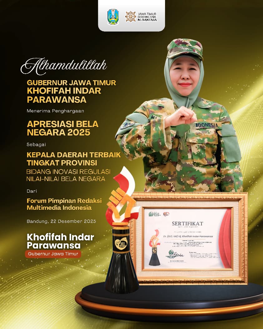 Gubernur Khofifah Raih Penghargaan Kepala Daerah Terbaik FPRMI, Komitmen Aksi Nyata Bela Negara
