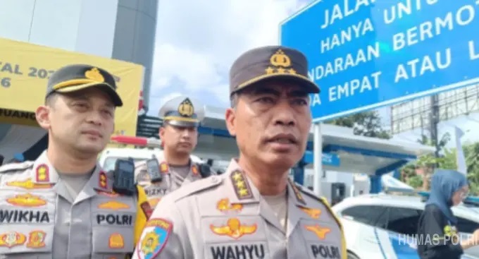 Tinjau Jalur Puncak Bogor Jelang Nataru, Komjen Wahyu Widada Soroti Fluktuasi Arus Kendaraan