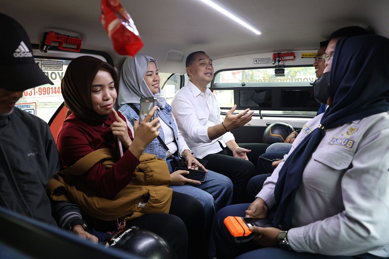 Di Hadapan Driver Helper Suroboyo Bus dan Wira Wiri, Wali Kota Eri Komitmen Berantas Pungli