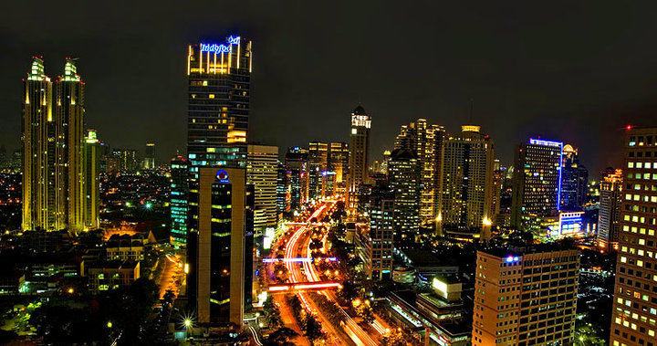 Banjir Picu Kemacetan Parah di Tiga Ruas Jalan Jakarta