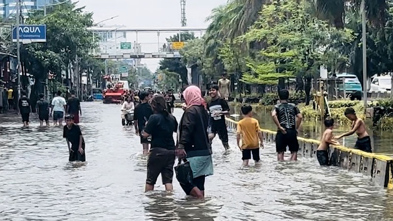 5 RT di Jakarta Utara Masih Terendam Banjir, Ratusan Warga Mengungsi