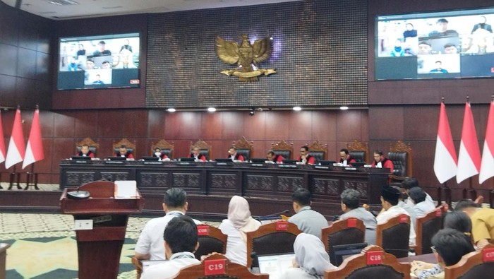 MK Tolak Gugatan Anggota BPKN soal Perpanjangan Masa Jabatan Jadi 5 Tahun
