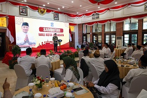 Lantik Dewan Hakim MTQ XXIV, Wali Kota Eri Optimistis Kafilah Surabaya Kembali Terbaik di Jatim