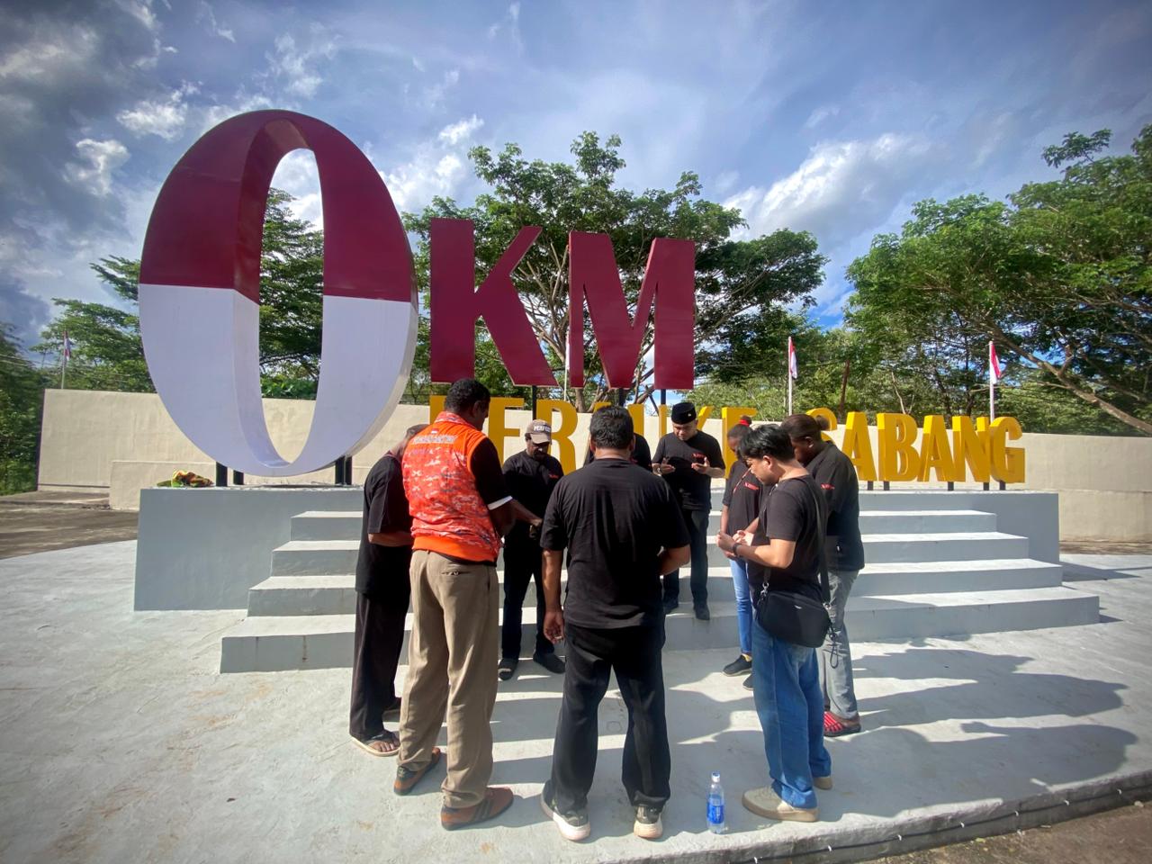 Beranda Timur Indonesia: Catatan Perjalanan dari KM 0 Merauke