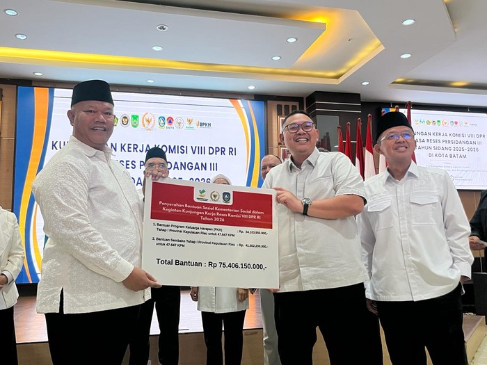 Komisi VIII DPR Kunjungi Batam, Awasi Penyaluran Bansos Rp75,4 Miliar