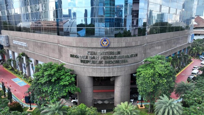 Efisiensi BBM Dampak Perang Timur Tengah: Kemenimipas Siapkan Skema WFH Satu Hari Sepekan