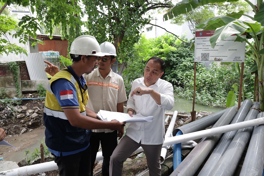 Koneksi Saluran dan Rumah Pompa Jadi Kunci Wali Kota Eri Cahyadi Tekan Banjir Surabaya
