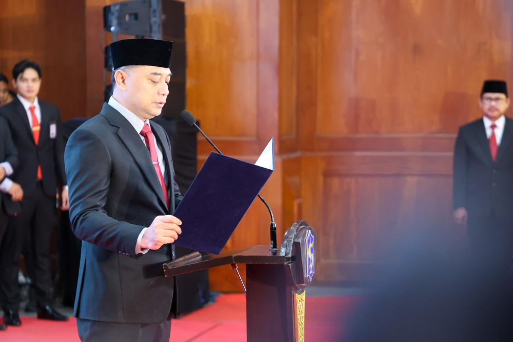 Rotasi 78 Pejabat, Wali Kota Eri Cahyadi Tekankan Loyalitas Tunggal untuk Warga
