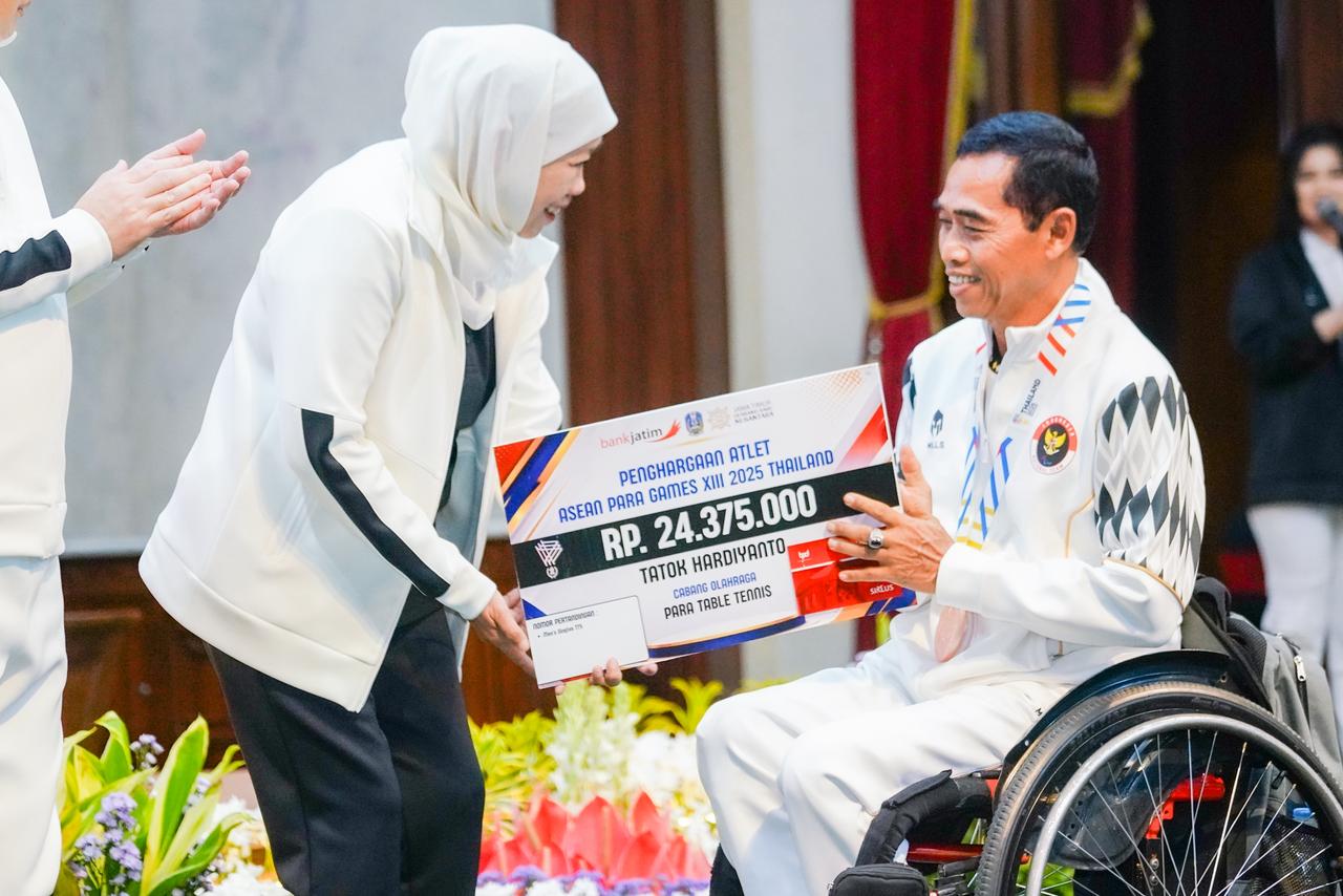 Gubernur Khofifah Apresiasi Atlet Paralimpik Jatim dengan Bonus Rp1,845 Miliar Usai Sumbang 35 Medali di ASEAN Para Games XIII Thailand