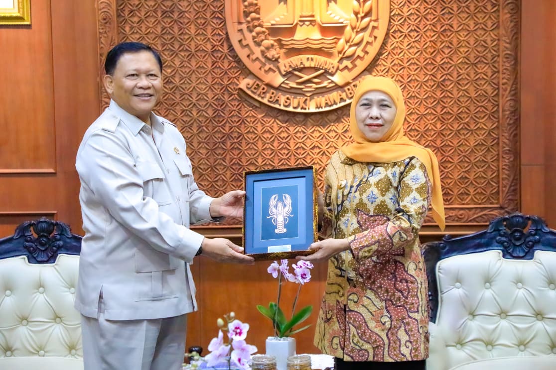 Gubernur Khofifah Pastikan Jatim Dukung Percepatan Pembangunan Giant Sea Wall