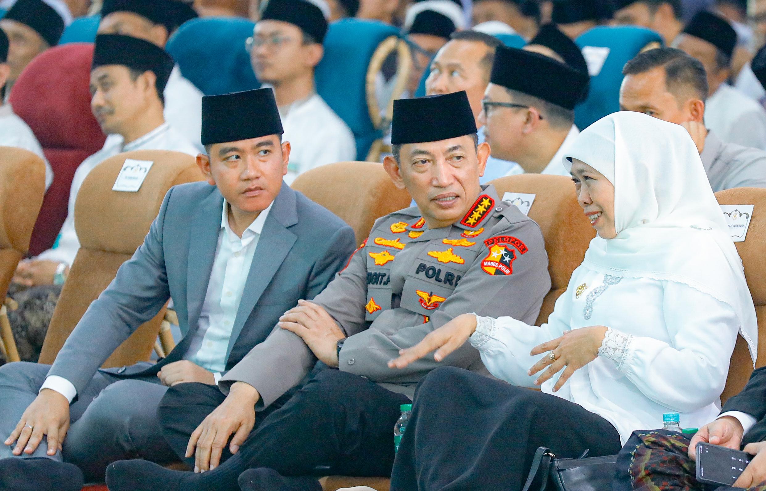 Gubernur Khofifah Dampingi Wapres Gibran dan Kapolri Hadiri Haul 55 KH Abdul Wahab Chasbullah di Jombang