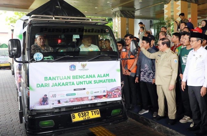 Gotong Royong Nasional: Satgas PRR Apresiasi Guyuran Bantuan Antardaerah untuk Pemulihan Pascabencana Sumatera