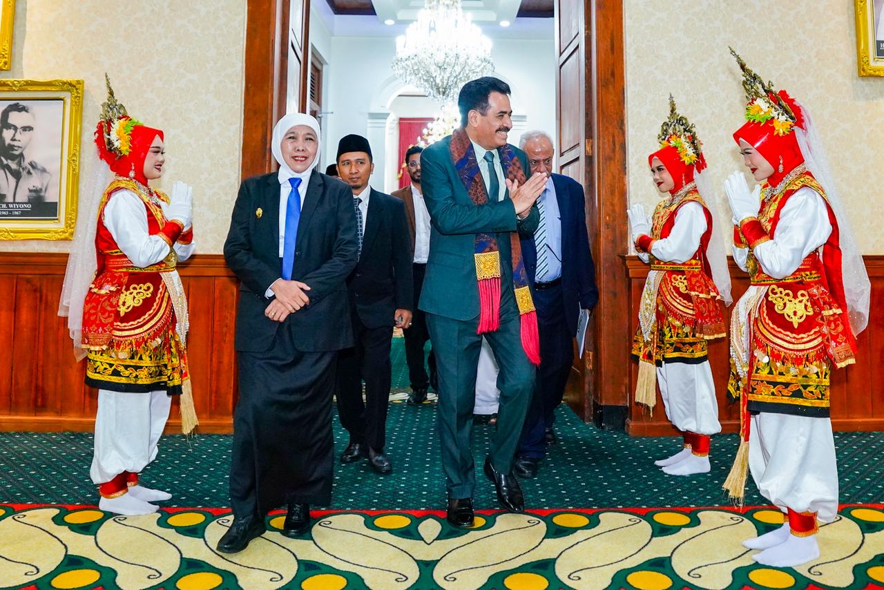 Gubernur Khofifah Terima Dubes Yaman, Diskusi Strategis Penguatan Kerjasama
