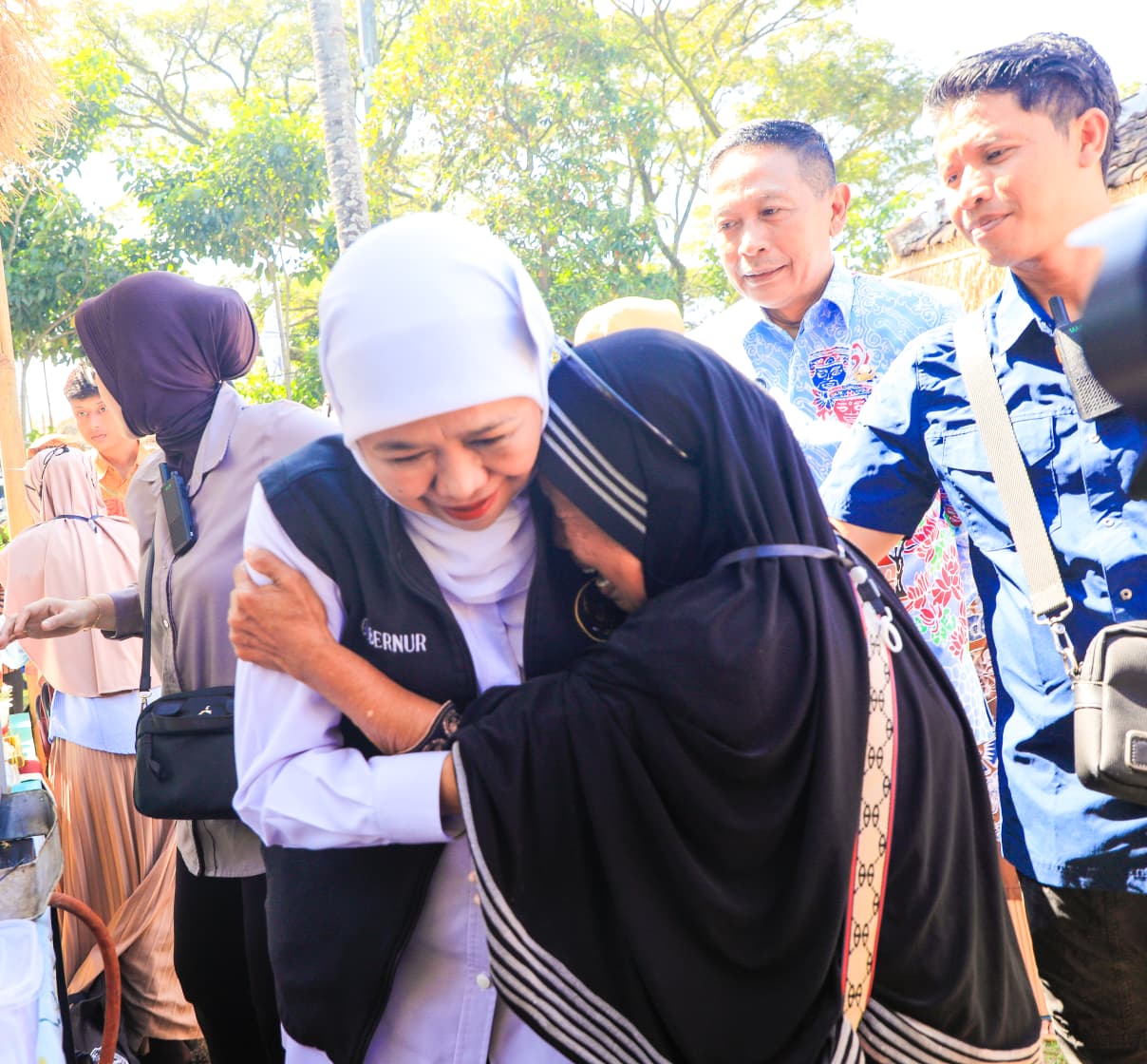 Hari Lanjut Usia Nasional 2026 di Jatim, Gubernur Khofifah Ajak Masyarakat Bahagiakan dan Jaga Lansia Bermartabat