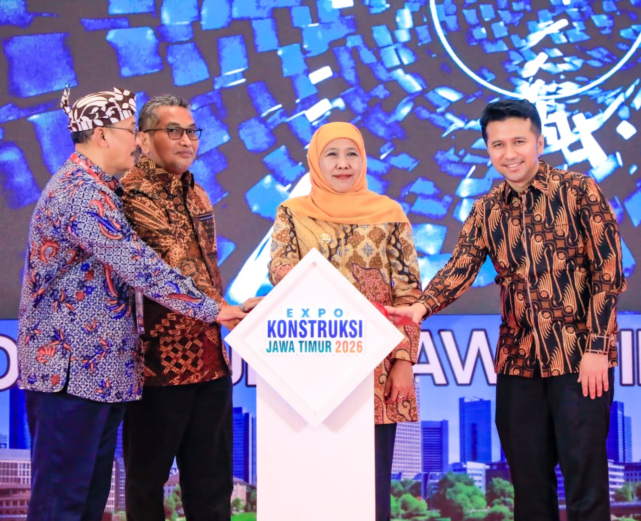 Gubernur Khofifah Buka Expo Konstruksi dan Kukuhkan Forum Jasa Konstruksi Jatim, Dorong Jasa Konstruksi Jadi Motor Pertumbuhan Ekonomi