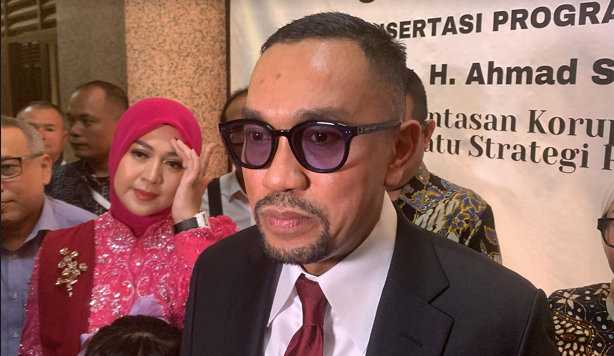 Puji Kinerja Seskab Teddy Indra Wijaya, Ahmad Sahroni: Dia Adalah Jangkar Pemerintah Presiden Prabowo