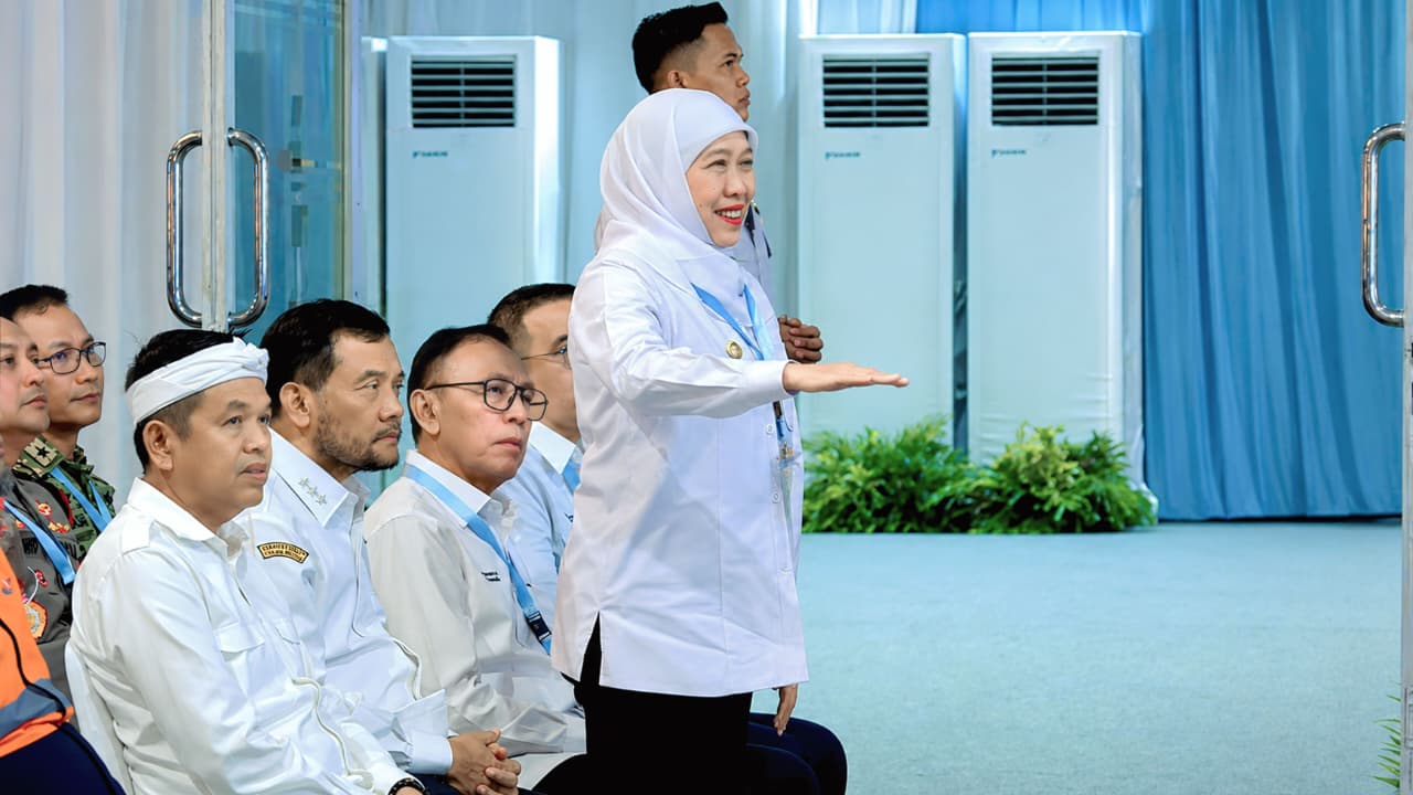 Gubernur Khofifah Hadiri Peluncuran B50 oleh Presiden Prabowo di Karawang, Tegaskan Komitmen Jatim Dukung Transformasi Energi Nasional