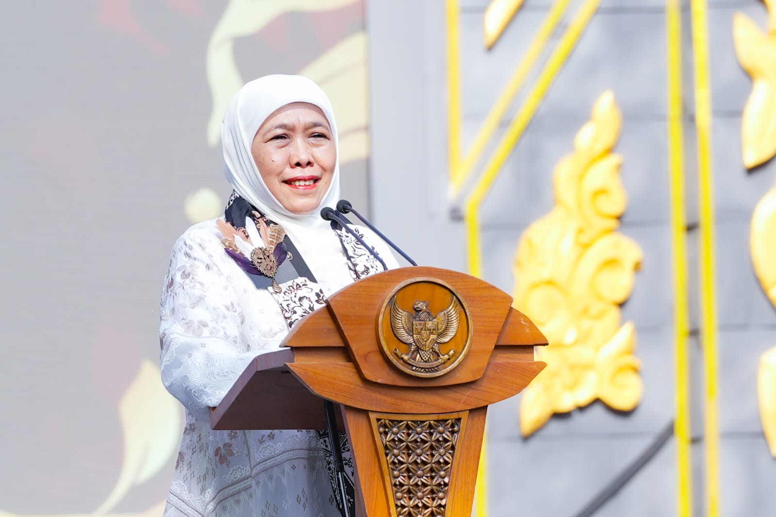 Gubernur Khofifah Buka Banyuwangi Ethno Carnival, Kekuatan Ekonomi Kreatif Lestarikan Warisan Budaya Bangun Peradaban