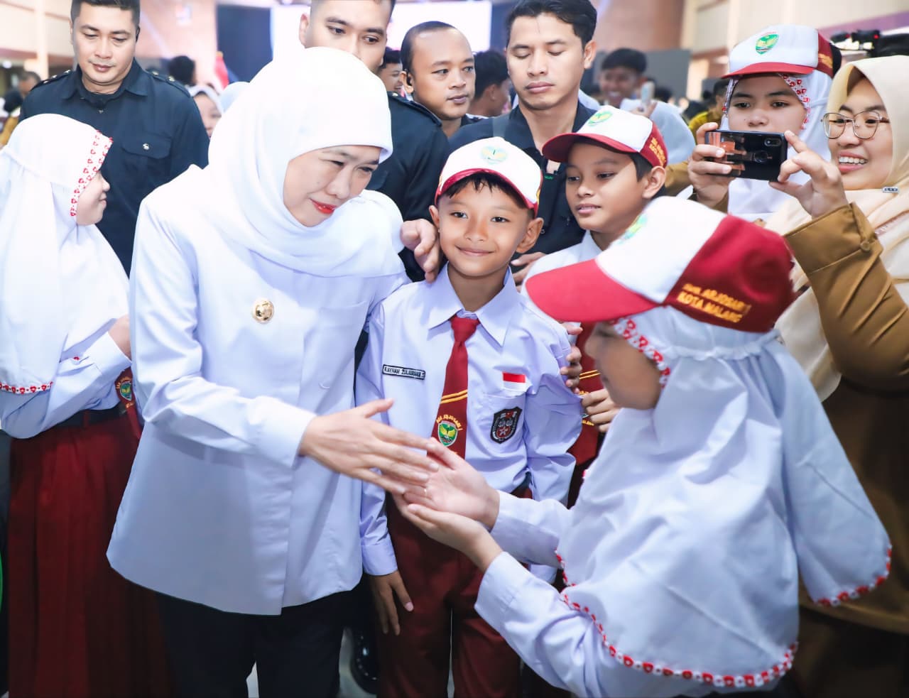 Di Hari Anak Nasional, Gubernur Khofifah Dorong Pemenuhan Hak dan Perlindungan Anak Sebagai Investasi Strategis  Bangsa