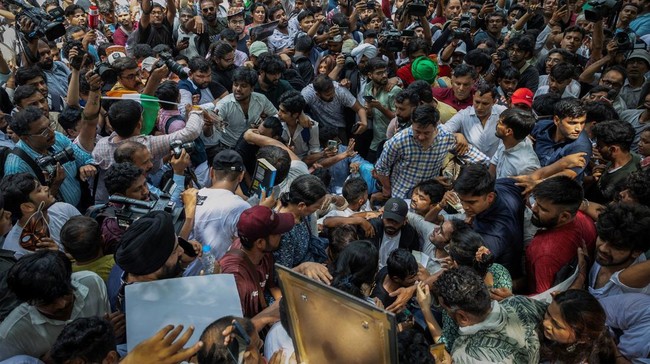 Menteri Pendidikan India Mundur Usai Demo Besar Partai Kecoak