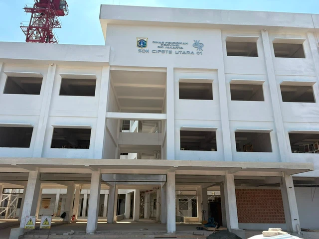 Pembangunan Gedung Baru SDN Cipete Utara 01 Ditargetkan Selesai September