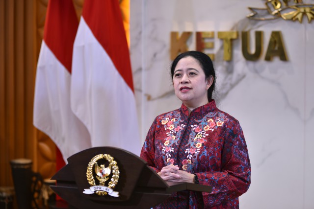 Puan Minta Kebakaran Bromo Segera Ditangani, Utamakan Keselamatan Warga