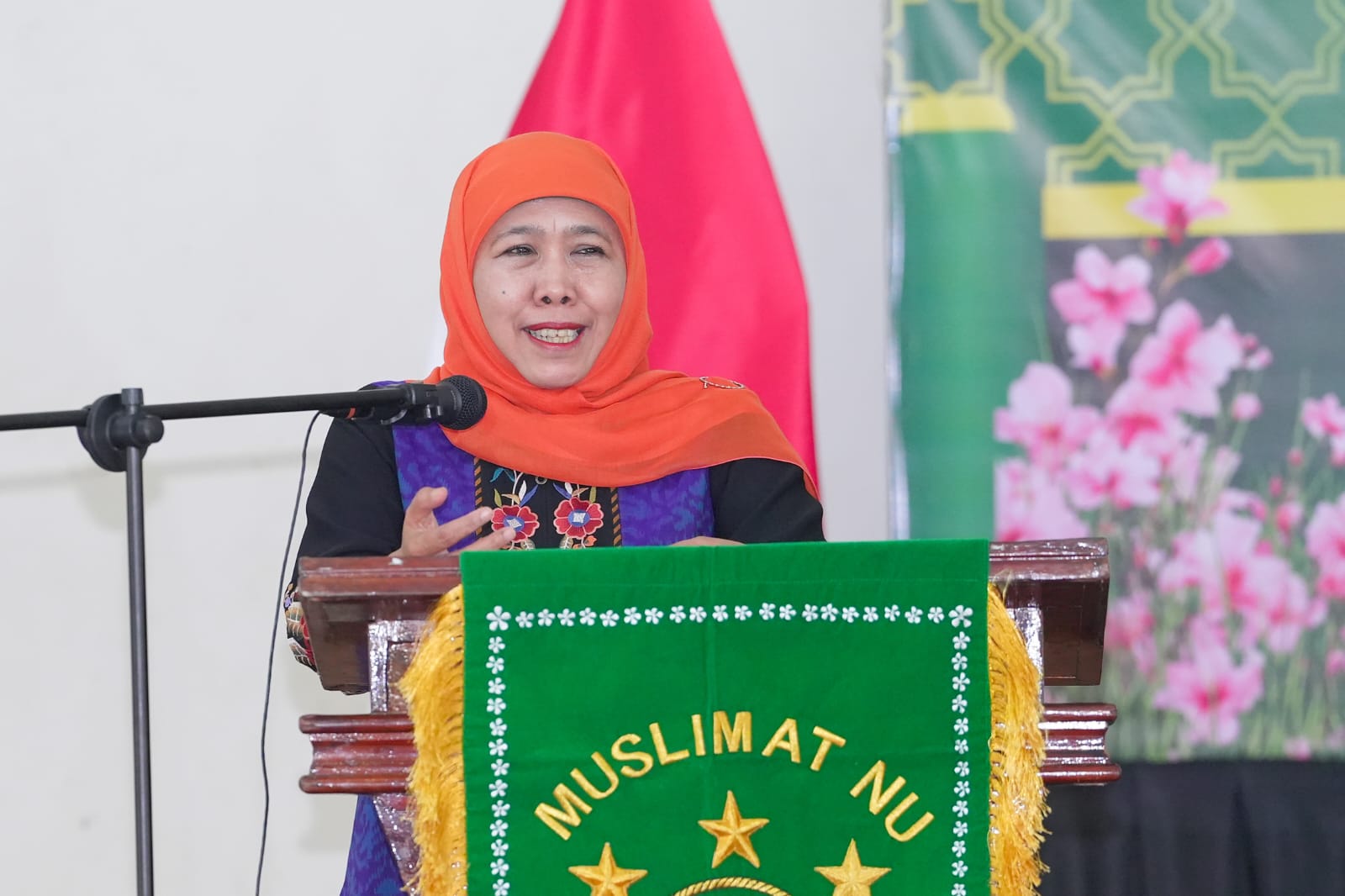 Gaungkan Seruan Perdamaian di Peringatan Harlah 80 Muslimat NU, Khofifah Tegaskan Semangat Muslimat Teduhkan Peradaban