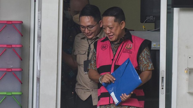 Febrie Adriansyah Minta Emas 74 Kg hingga Uang Dikembalikan Utuh
