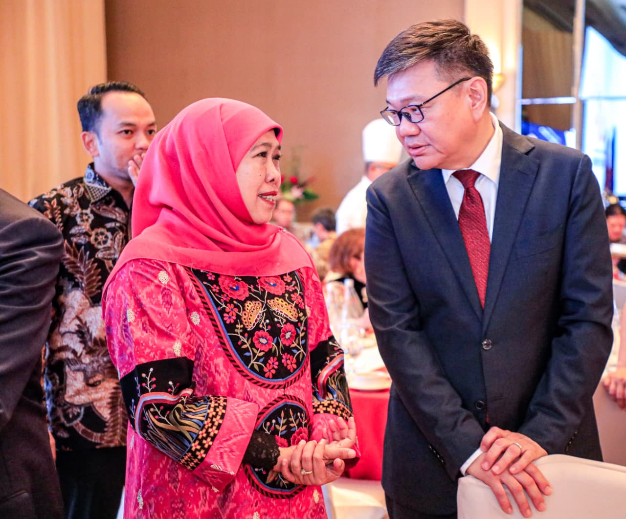 Gubernur Khofifah Hadiri Peringatan Hari Kemerdekaan Singapura, Tegaskan Komitmen Perkuat Hubungan Jatim Singapura