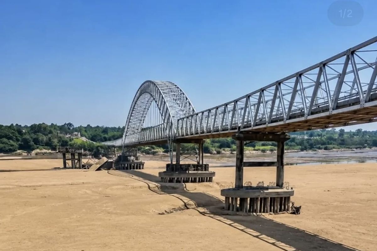 Sungai Barito Tampak Seperti Gurun, Ini Penjelasan Kementerian PU